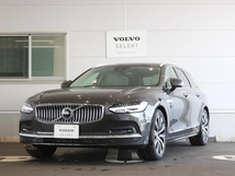 V90 アルティメット B5 登録済未使用車