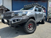 ハイラックス 2.4 X ディーゼルターボ 4WD YAKIMA WILCO JAOS SUXON TRAIL MAXXIS