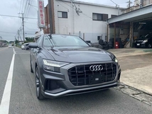 Q8 55 TFSI クワトロ デビューパッケージ Sライン 4WD