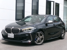 1シリーズ M135i xドライブ 4WD ストレージP マグマレッドシート シートH