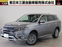 アウトランダーPHEV 2.4 G 4WD 後席モニター 後側方検知 残存86.3