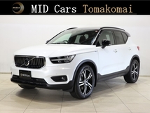 XC40 T4 AWD Rデザイン 4WD LED・harman/kardon・パノラマサンルーフ