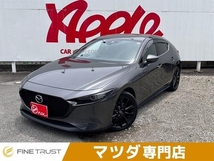 MAZDA3ファストバック 2.0 X Lパッケージ 6速MT 本革黒シート レーダークルコン