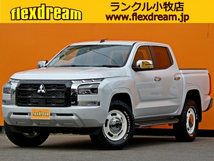 トライトン 2.4 GLS ディーゼルターボ 4WD 荷台LINE−X Goodrichタイヤ