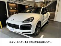 カイエンクーペ Eハイブリッド ティプトロニックS リアセンターシート 4WD 2020年モデル 認定中古車保証付