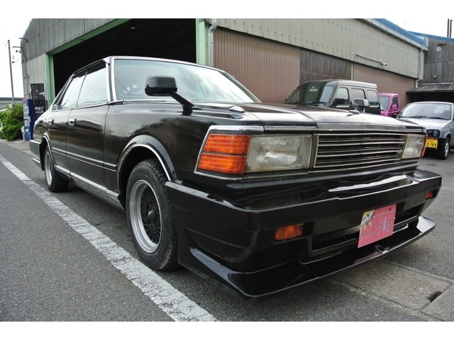 日産 グロリア 00 Sgl E 330グロリア 後期型 E 332 1979年式 の中古車情報 東京都 世田谷区 中古車なら中古車ex 掲載終了物件 物件id Cccu