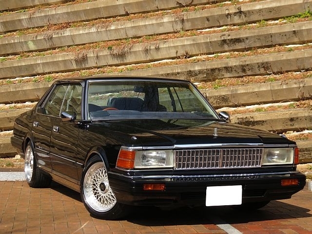 セドリック 日産 愛知県の中古車情報 中古車ex