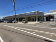富山日産自動車 砺波支店の店舗画像