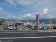 甲斐日産自動車 中古車 上今井店の店舗画像