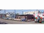 チーム横浜 鶴見店 ライトアップの店舗画像