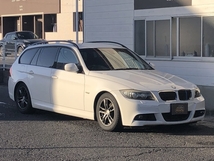 3シリーズツーリング 325i