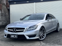 CLSクラス CLS63 AMGパフォーマンスパッケージ SR 黒革 TV フロントDS 120回