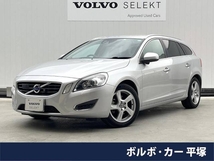 V60 DRIVe 黒革シート 禁煙車 純正ナビ ETC