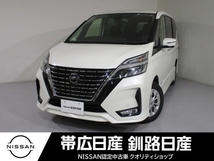 セレナ 2.0 ハイウェイスター V 4WD ナビ/ETC/シートヒーター