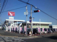 兵庫ダイハツ販売（株） U−CAR市川橋の店舗画像