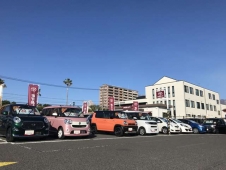 鹿児島トヨタ自動車株式会社 KTSオートシティ（East）の店舗画像