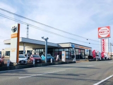 トヨタカローラ山形 山居町店の店舗画像