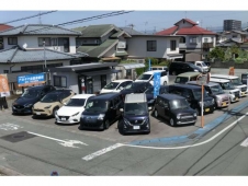ナカヤマ自動車販売 の店舗画像