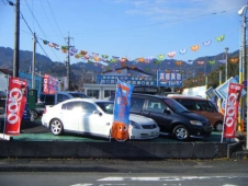 オートチャートTOPs 杉山自動車販売 の店舗画像