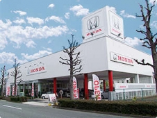 ホンダカーズ東京中央 用賀店の店舗画像