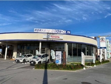 沖縄トヨタ自動車株式会社 トヨタウン糸満店の店舗画像