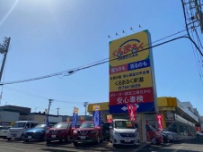 札幌日産自動車（株） くるまるく新道の店舗画像