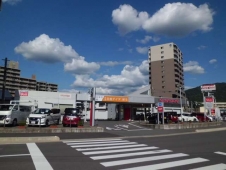 日産プリンス広島販売 高陽店の店舗画像
