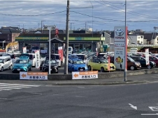 トヨタカローラ栃木 中古車 つるたの店舗画像