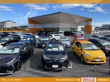 トヨタカローラ栃木 中古車 にしなすのの店舗画像