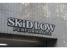 SKiD LOW PERFORMANCE の店舗画像