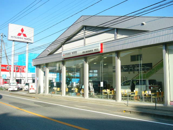 東日本三菱自動車販売 甲西店の中古車販売店情報