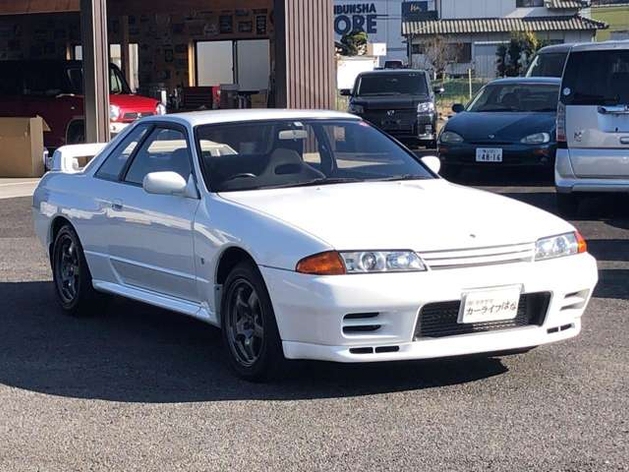 日産 スカイラインGT-R 2.6 4WDの中古車情報(広島県・カーライフはな 店) 車両ID: AU0621623989| 中古車EX